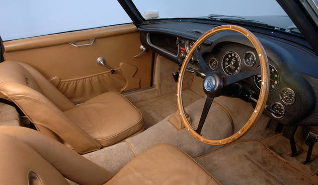 <strong>ASTON MARTIN Zegato concept｜アストンマーティン ザガート コンセプト</strong>　DB4 GT ザガート