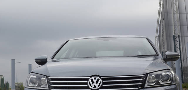 <strong>Volkswagen Passat｜フォルクスワーゲン パサート</strong>