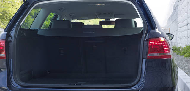 <strong>Volkswagen Passat｜フォルクスワーゲン パサート</strong>