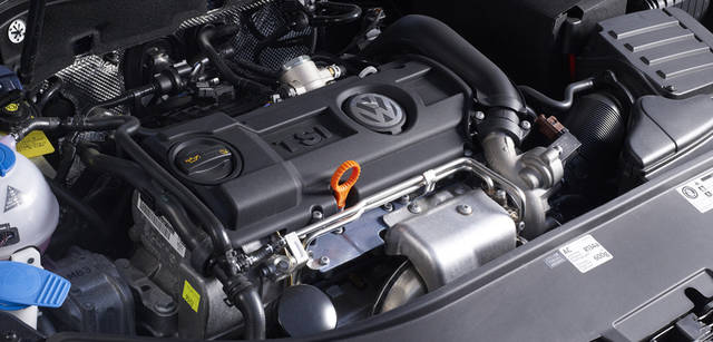 <strong>Volkswagen Passat｜フォルクスワーゲン パサート</strong>