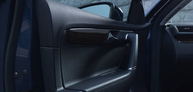 <strong>Volkswagen Passat｜フォルクスワーゲン パサート</strong>