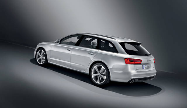 <strong>Audi A6 Avant｜アウディ A6 アバント</strong>
