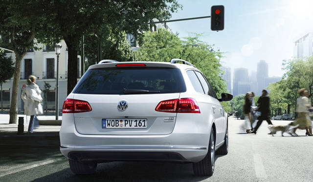 <strong>Volkswagen Passat｜フォルクスワーゲン パサート</strong>　ヴァリアント