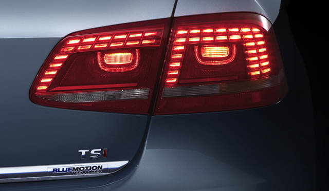 <strong>Volkswagen Passat｜フォルクスワーゲン パサート</strong>