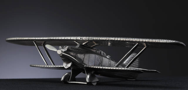 <strong>Breguet｜ブレゲ</strong>　パリ～ニューヨーク間無着陸飛行に成功した「ブレゲXXI」の模型。実機は、ル・ブルジュ航空宇宙博物館に展示されている。 