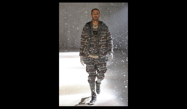 <strong> White Mountaineering｜ホワイトマウンテニアリング</strong>