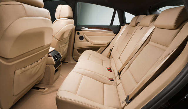 <strong>BMW X6│ビー・エム・ダブリュー X6</strong>