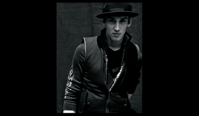 <strong>Drestrip｜ドレストリップ</strong>　　