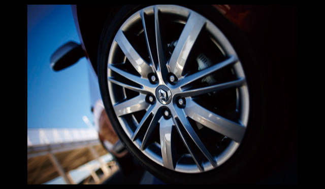 <strong>RENAULT MEGANE│ルノー・メガーヌ</strong>