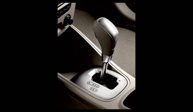 <strong>RENAULT MEGANE│ルノー・メガーヌ</strong>