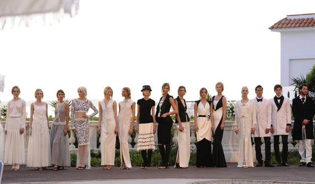 <strong>CHANEL｜シャネル</strong>　2011－2012年クルーズコレクション　©CHANEL