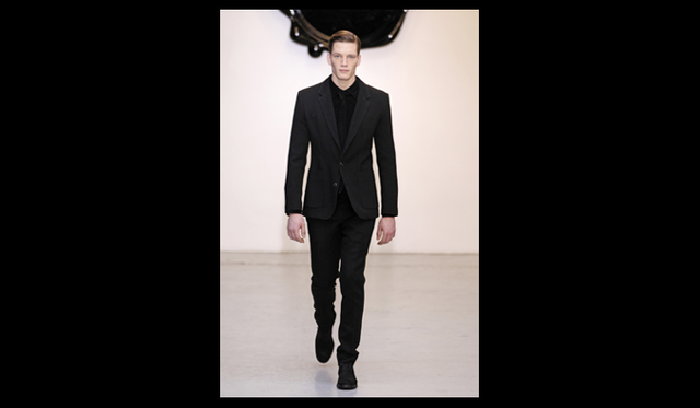 <strong>VIKTOR & ROLF｜ヴィクター＆ロルフ</strong>　