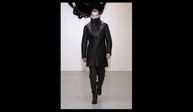 <strong>VIKTOR & ROLF｜ヴィクター＆ロルフ</strong>　