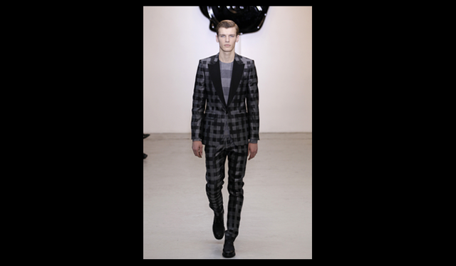 <strong>VIKTOR & ROLF｜ヴィクター＆ロルフ</strong>　