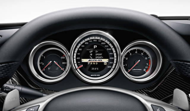 <strong>Mercedes-Benz CLS-Class｜メルセデス・ベンツ CLSクラス</strong>　CLS 63 AMG