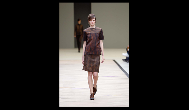 <strong>Céline｜セリーヌ</strong> 　2011年秋冬コレクション速報　©Céline