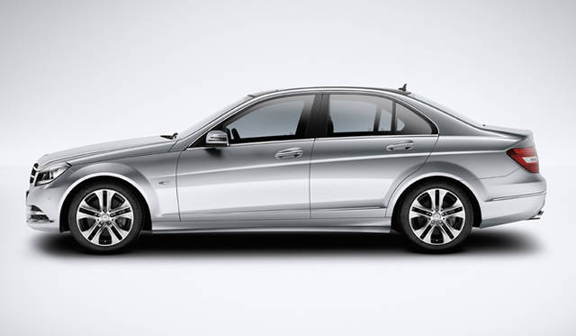 <strong>Mercedes-Benz C 350 Blue EFFICIENCY｜メルセデス・ベンツ C 350 ブルーエフィシェンシー</strong>