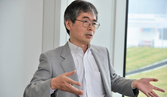 <strong>ELECTRIC DRIVING FOR SMART CITY｜日産 リーフ編</strong>　二見 徹氏