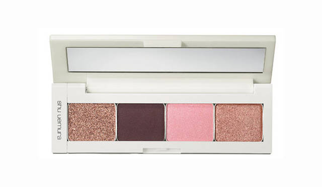 <strong>shu uemura｜シュウ ウエムラ</strong>　カスタム パレットIV 1050円（※写真はセット例）、プレスド アイシャドー（レフィル）全55色 各1890円　まぶたの上でなめらかに伸びる、美しい発色のアイシャドー。ブレンド、グラデーション、ぼかしも思いのまま。メイクアップの表現が広がる5つのテクスチャー。ミネラル成分配合。