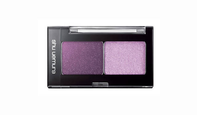 <strong>shu uemura｜シュウ ウエムラ</strong>　カスタム ケースII 525円（※写真はセット例）