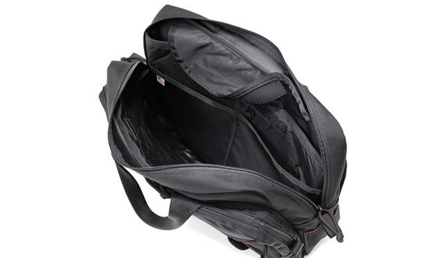 <strong>BRIEFING｜ブリーフィング</strong>　rumors別注！　メッセンジャーブリーフバッグ「BRIEFING SPECIAL MODEL for rumors」誕生