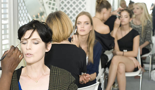 <strong>CHANEL｜シャネル</strong>　2011-12 Cruise Show　