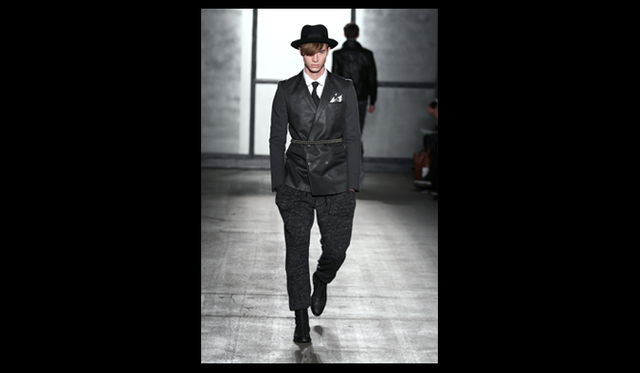 <strong>Robert Geller｜ロバート・ゲラー</strong>