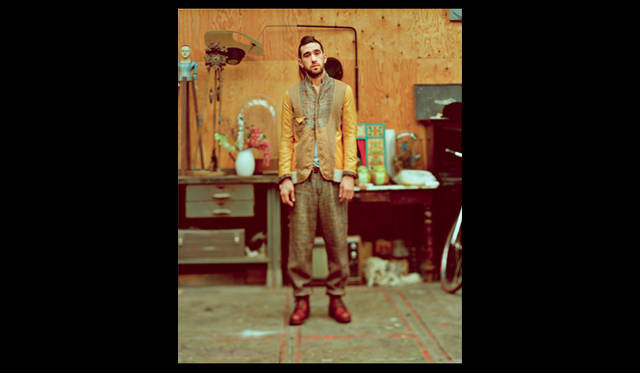 <strong>08sircus｜08サーカス</strong>　