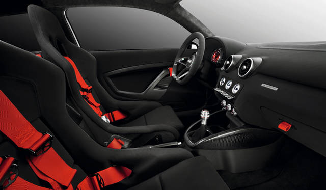 <strong>Audi A1 Clubsport Quattro｜アウディ A1 クラブスポーツ クワトロ</strong>