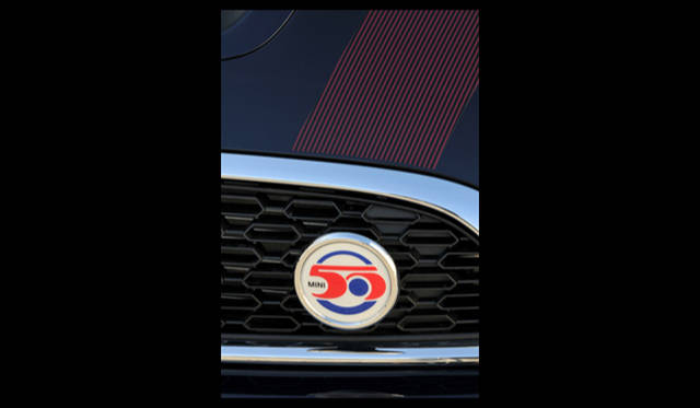 <strong>MINI CLUBMAN HAMPTON｜ミニ クラブマン ハンプトン</strong>