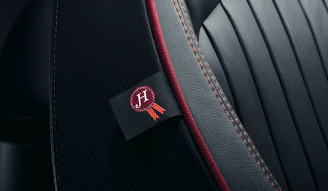 <strong>MINI CLUBMAN HAMPTON｜ミニ クラブマン ハンプトン</strong>