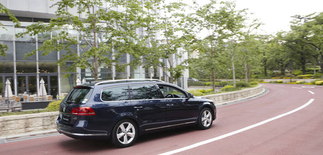 <strong>Volkswagen Passat｜フォルクスワーゲン パサート </strong>