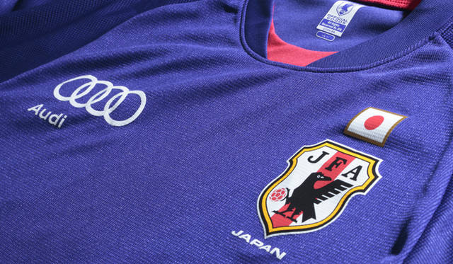 <strong>Audi｜アウディ</strong>　サッカー日本代表×アウディ オリジナルサッカーシャツ<br>Photo by JAMANDFIX