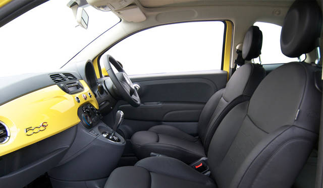 <strong>FIAT 500C POP-BI｜フィアット 500C ポップ ビー</strong>