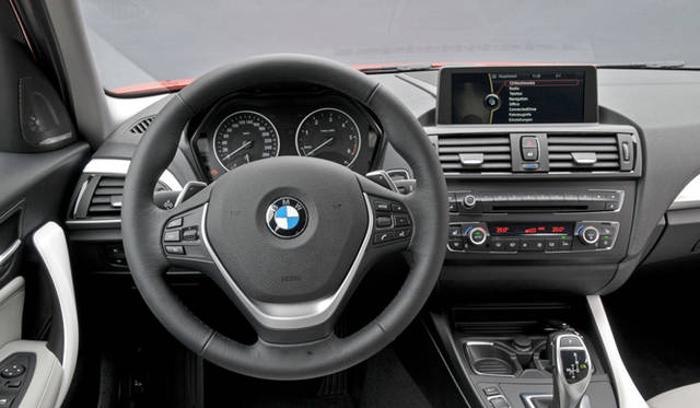 <strong>BMW 1 Series｜ビー・エム・ダブリュー 1シリーズ</strong>