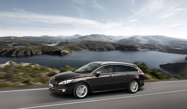 <strong>Peugeot ｜プジョー</strong>　SW