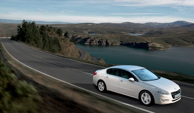 <strong>Peugeot ｜プジョー</strong>　SW