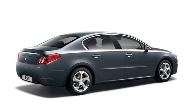 <strong>Peugeot ｜プジョー</strong>　セダン