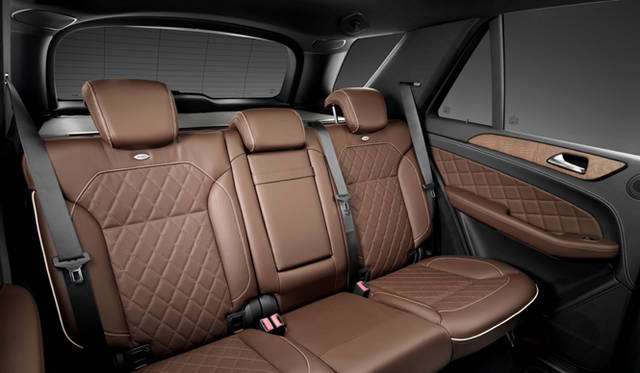 <strong>Mercedes-Benz M-Class｜メルセデス・ベンツ Mクラス</strong>