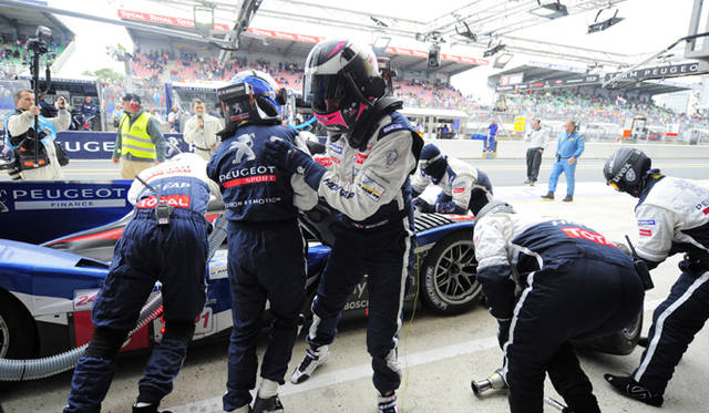 <strong>PEUGEOT│プジョー</strong>　