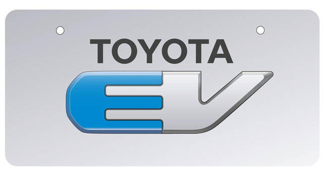 <strong>TOYOTA｜トヨタ　PHVとEVをカーシェアリング</strong>
