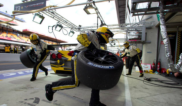 <strong>CHEVROLET｜シボレー</strong>　