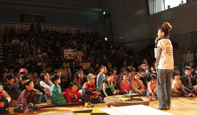 <strong>戸田恵子</strong>｜私自身アンパンマンの声主であっても、アンパンマンそのものが動くには多くのクリアすべき事項があり、少々歯がゆい想いも……。