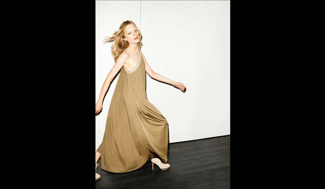 <strong>10 Crosby DEREK LAM｜10 クロスビー・デレク ラム</strong>　デレク ラム、初のディフュージョンライン誕生！