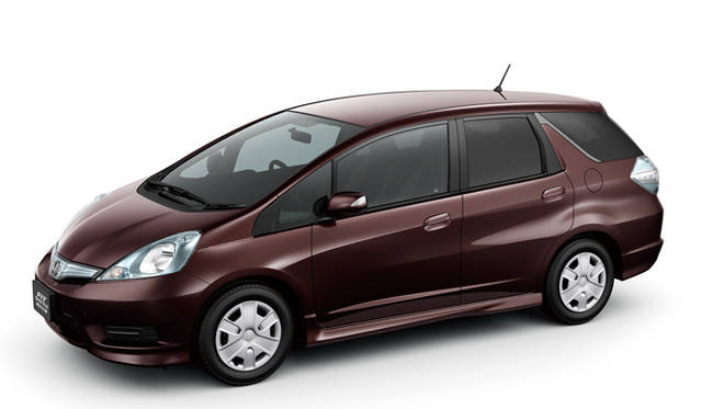 <strong>ホンダ フィット シャトル ハイブリッド｜HONDA FIT SHUTTLE HYBRID</strong>