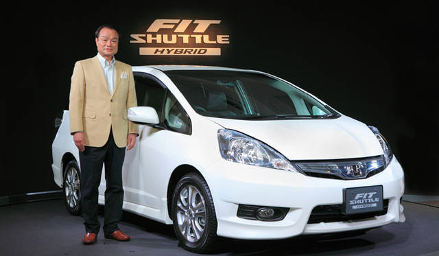 <strong>ホンダ フィット シャトル ハイブリッド｜HONDA FIT SHUTTLE HYBRID</strong>