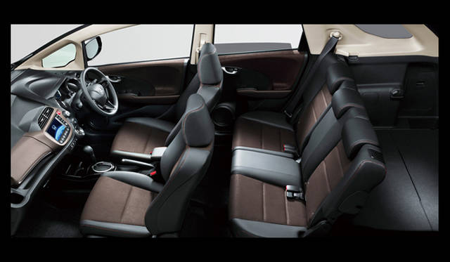 <strong>ホンダ フィット シャトル｜HONDA FIT SHUTTLE</strong>