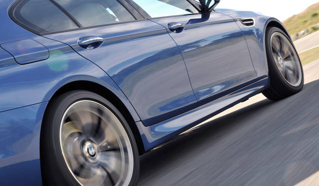 <strong>BMW M5｜ビー・エム・ダブリュー M5</strong>