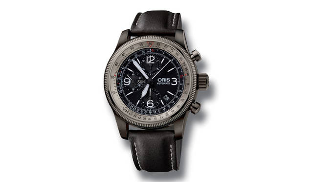 <strong>ORIS｜オリス</strong>　回転ベゼルに昔のアヴィエーションウォッチ同様の計算尺機能を搭載した新作クロノグラフ。「ビッグクラウン X1 カリキュレーター」29万4000円。