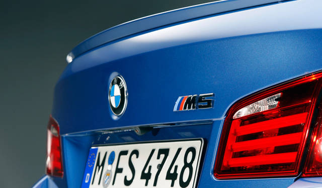 <strong>BMW M5｜ビー・エム・ダブリュー M5</strong>